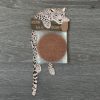 Label verjaardag traktatie printen. Om te trakteren op de crèche, peuterspeelzaal of basisschool. Jungle thema feestje. Jungle traktatie. Luipaard, jaguar, cheetah.