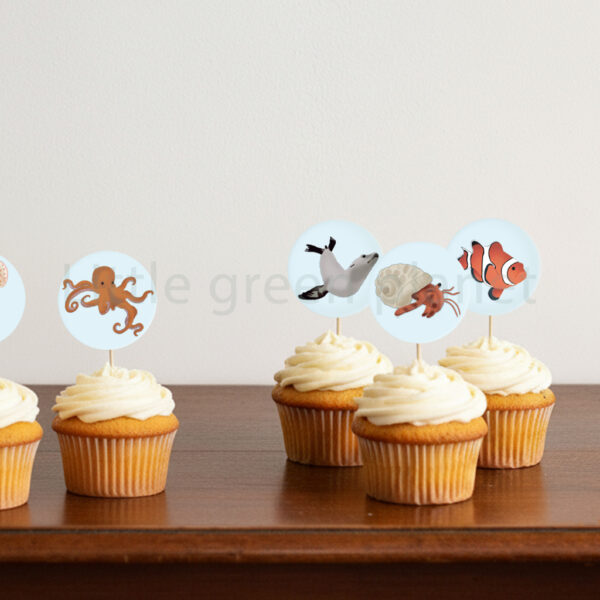 Traktatie prikkers - Zeedieren - Printable. Zeedieren traktatie. Traktatie stickers zeedieren. Traktatie labels / cadeaulabels zeedieren. Kinderfeestje met zee thema, piraten thema of zeemeermin thema. Communiefeestje met zeedieren thema. Babyshower met zeedieren thema / onderwaterwereld thema.